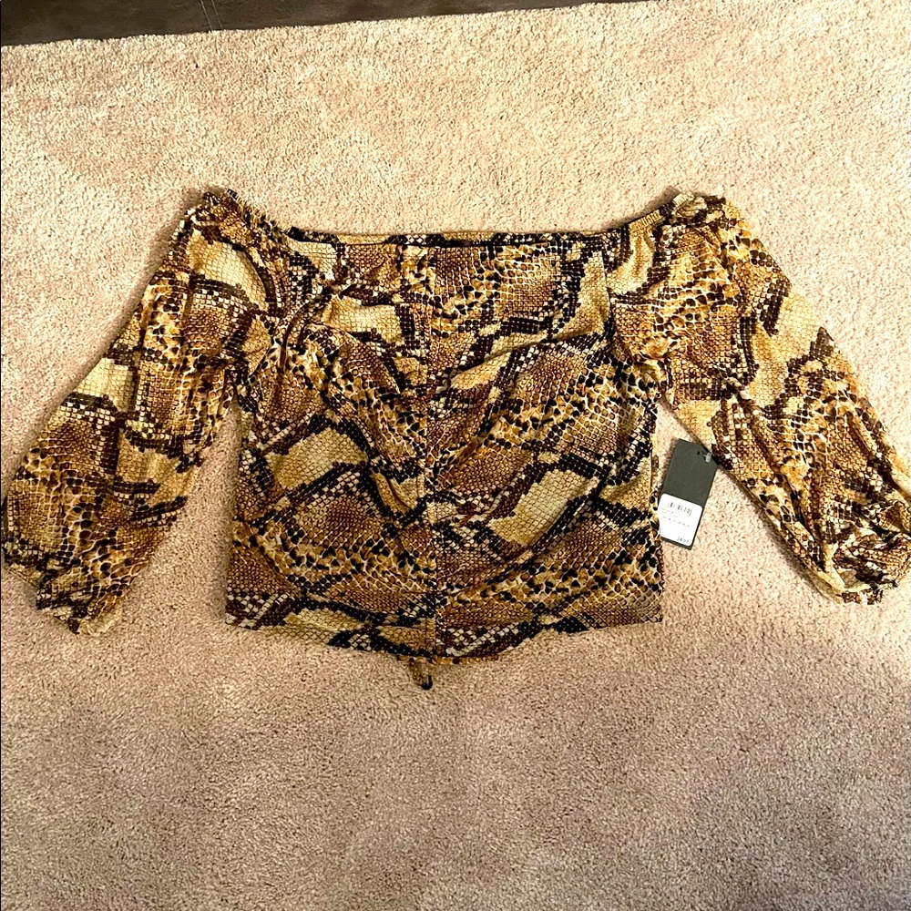 Long Sleeve Crop Top #NWT